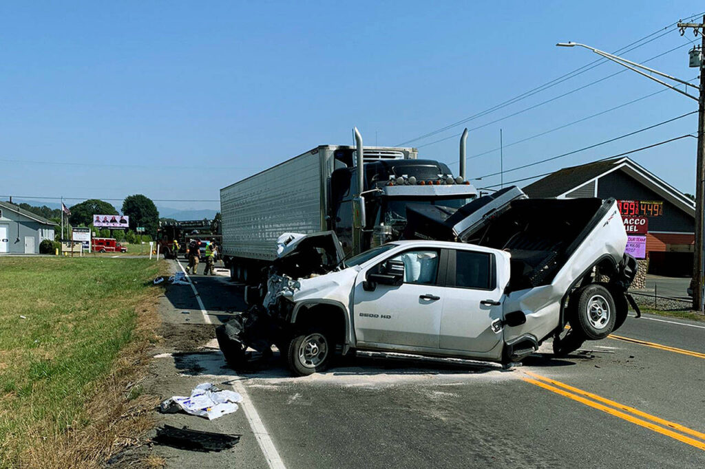 Semi Truck Crash USA