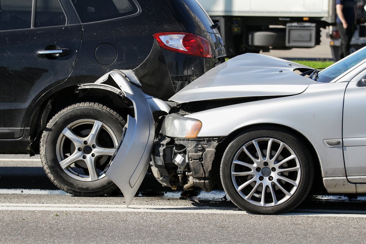 Two vehicles involved in a minor collision on a California road